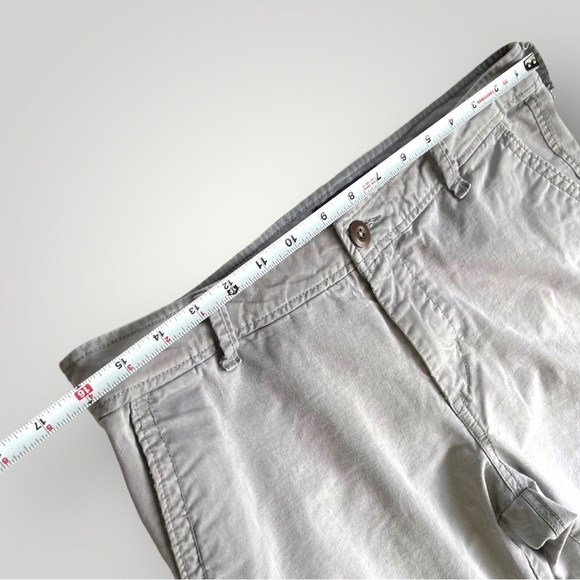 Aeropostale Slim Straight Gray Khaki/Chinos Pants - Picture 3 of 16